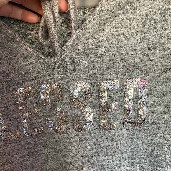 🛑 large Blessed sequin gray hoodie - Picture 4 of 10